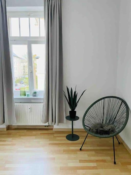 Ein Gemuetlicher Platz Im Gruenderzeitviertel Chemnitz Dış mekan fotoğraf